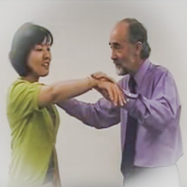 Wayne topping demonstrates biokinesiology
